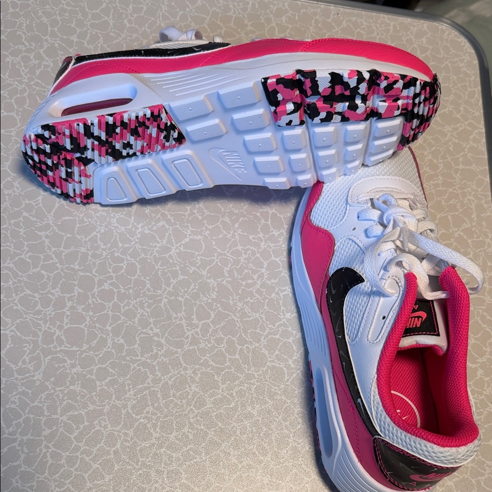 Nike Vibrant Pink and White Athletic Shoes NWOT